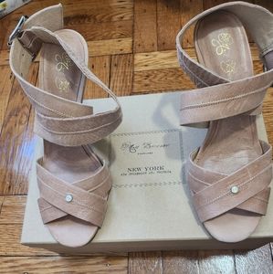 Matt Benson Real Leather Wrap around the ankle buckle sandals